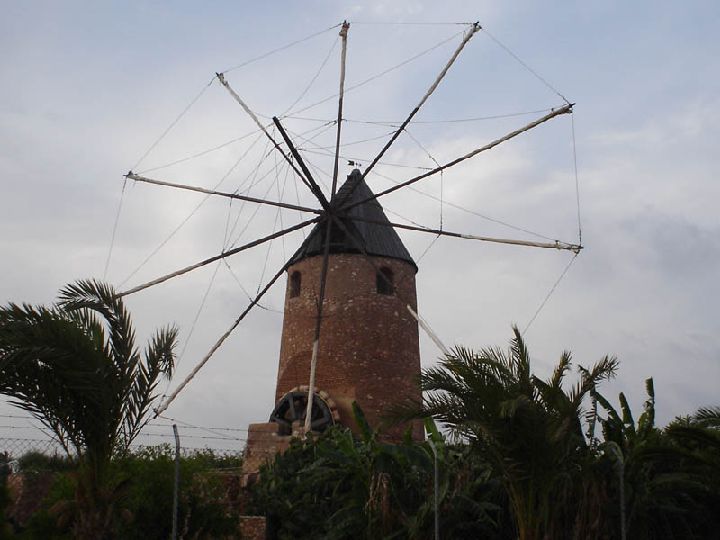 Molino tradicional, símbolo del legado de la Fundación